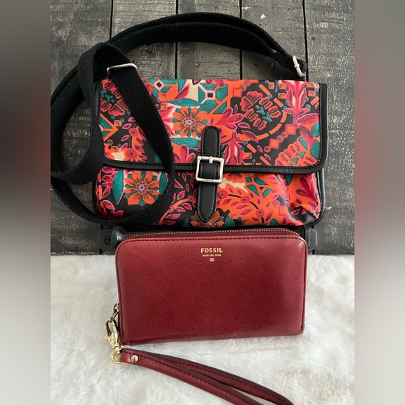 FOSSIL Mosaic Keyper Coated Canvas Floral Crossbody Purse Wristlet Free - Picture 6 of 10